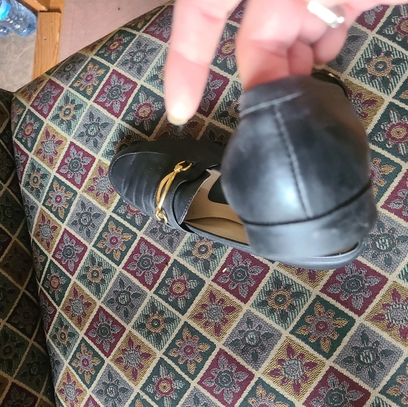 Sz 6M Leather Loafers - Picture 4 of 5